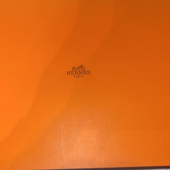 Hermes Towel in Box new - Picture 4 of 4
